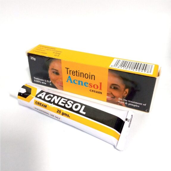 Tretinoin 0.05% Cream tube
