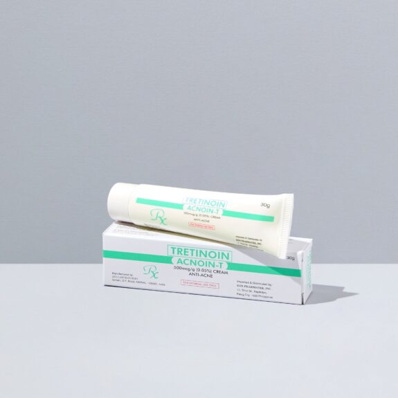 Acnoin T Tretinoin cream tube.