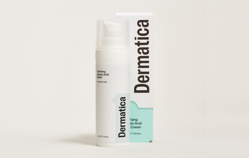 Azelaic Acid Dermatica: Skincare product bottle.